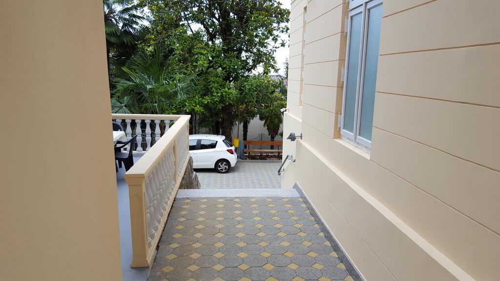 אופטיה Apartments Villa Atta מראה חיצוני תמונה