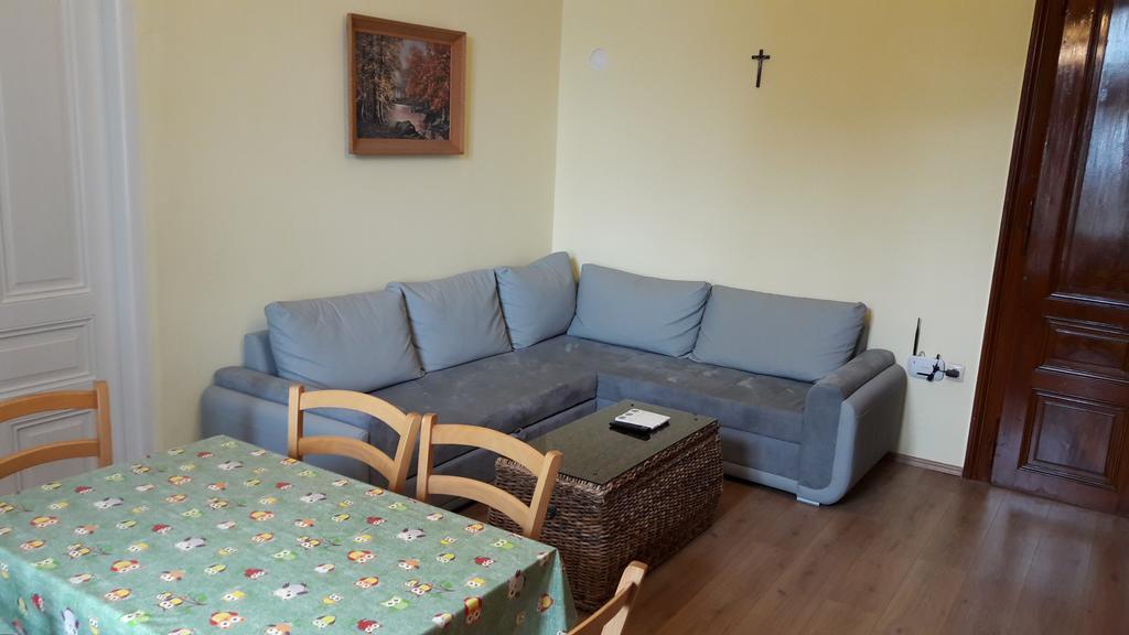 אופטיה Apartments Villa Atta מראה חיצוני תמונה