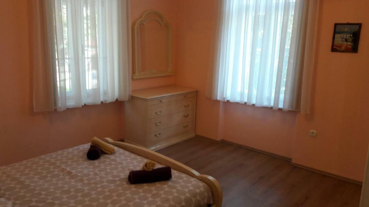 אופטיה Apartments Villa Atta מראה חיצוני תמונה